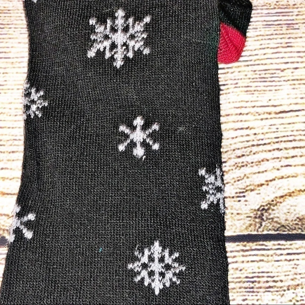 Holiday Edition Christmas Knee High Socks 2 Pairs